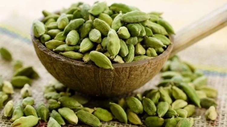 KAKULE’nin ŞAŞIRTAN FAYDALARI:AĞIZ KOKUSUNDAN KALP SAĞLIĞINA