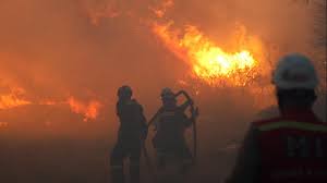 İZMİR – ÇEŞME OTOYOLU TRAFİĞE KAPANDI