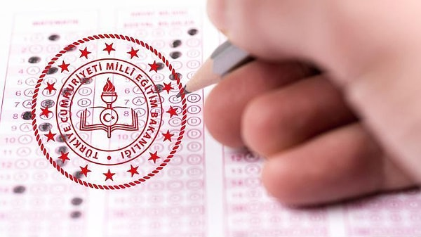 LGS HEYECANI SONA ERİYOR : 2025 SONUÇLARI BUGÜN AÇIKLANIYOR