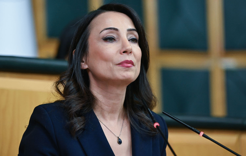 DEM PARTİSİ’nden “ÜÇLÜ İTTİFAK” AÇIKLAMASINA NET YANIT
