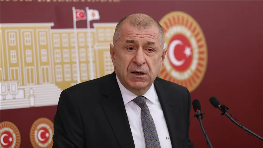 ÜMİT ÖZDAĞ, İTTİFAK KAPISINI AÇTI “KAPALI DEĞİLİZ”