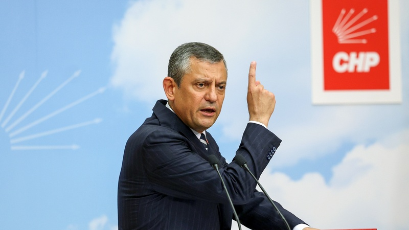 ÖZGÜR ÖZEL’den SİVAS ÖNCESİ SERT ÇIKIŞ