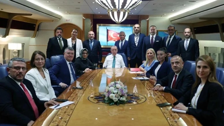 ERDOĞAN’dan CHP ve AKP’ye KATILMALARI HAKKINDA KRİTİK AÇIKLAMALAR