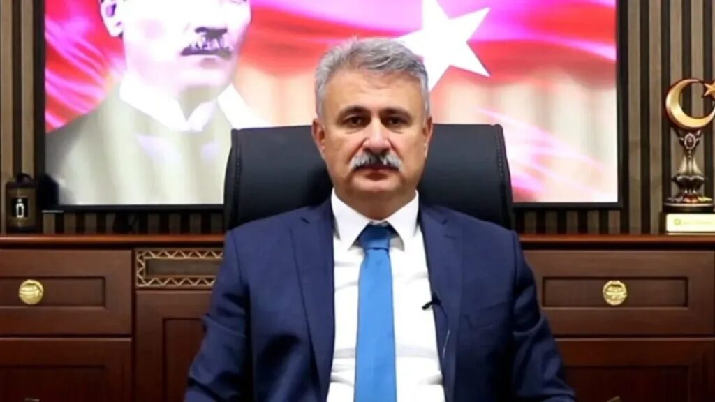 KIRIKKALE’de ŞOK OPERASYON AKP’li YAHŞİHAN BELEDİYE BŞK AHMET SUNGUR GÖZALTINA ALINDI