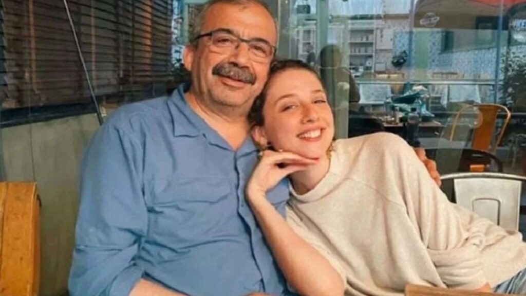 SIRRI SÜREYYA ÖNDER’in MİRASI BELLİ OLDU ‘1+1 EV BİLE ALAMIYORDU’