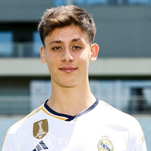 MİLLİ YILDIZ ARDA GÜLER, MBAPPE’yi GOLLE BULUŞTURDU
