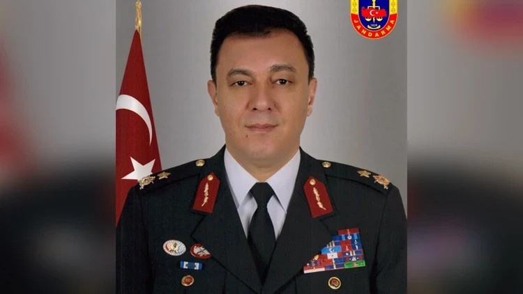 JANDARMA KOM DAİRE BAŞKANI TUĞGENERAL SELAMİ AKŞİT HAYATINI KAYBETTİ