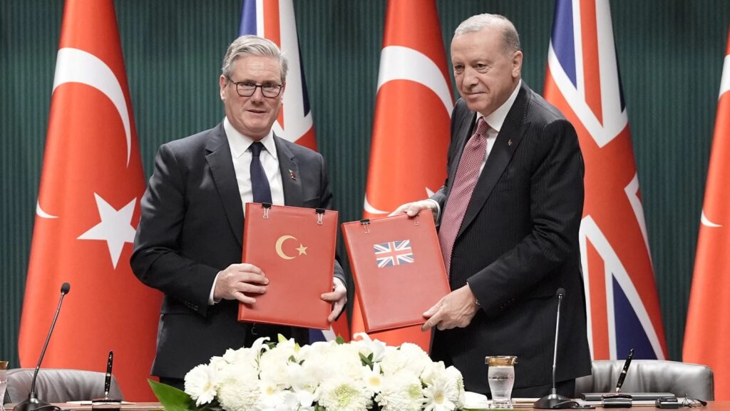 TÜRKİYE–İNGİLTERE HATTINDA DEV SAVUNMA ANLAŞMASI – 450 MİLYARLIK STRATEJİK SATIŞ