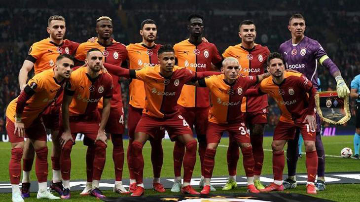 GALATASARAY’a ÇİFTE SAKATLIK DARBESİ : AJAX MAÇI ÖNCESİ PLANLAR DEĞİŞTİ