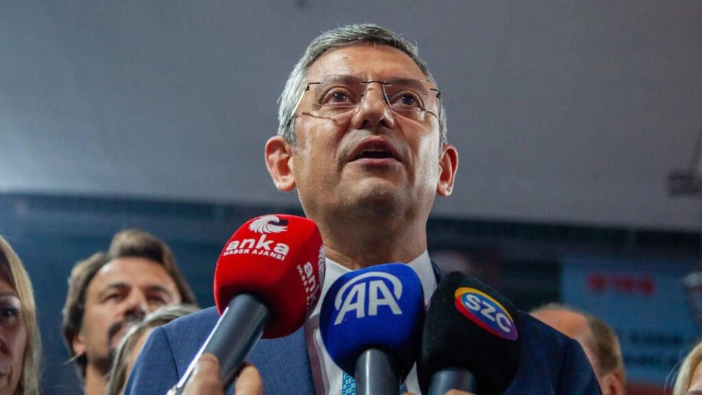 ÖZGÜR ÖZEL’den YARGI İSYANI : HEPİMİZ BOĞULACAĞIZ ”AYM KARARI” REDDEDİLDİ