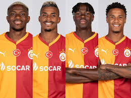 GALATASARAY’da BU OYUNCULARI BELLİ BİR SÜRE OYNAYAMAYACAK ‘OSİMHEN, LEMİNA, SİNGO, JAKOPS.