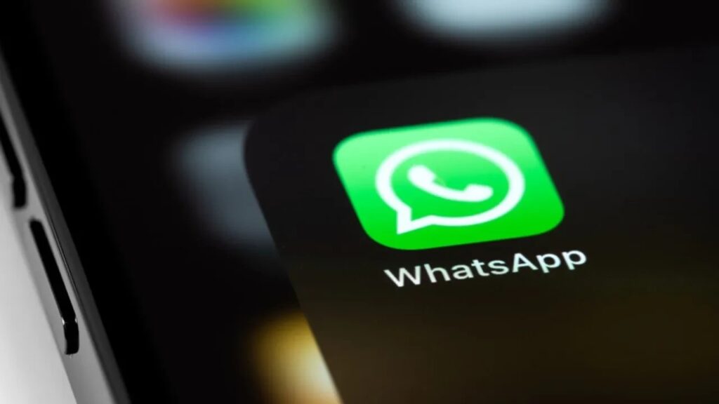 WHATSAPP’TA TARİHİ KESİNTİ! MİLYONLAR YARIN UYGULAMAYA ERİŞEMEYEBİLİR