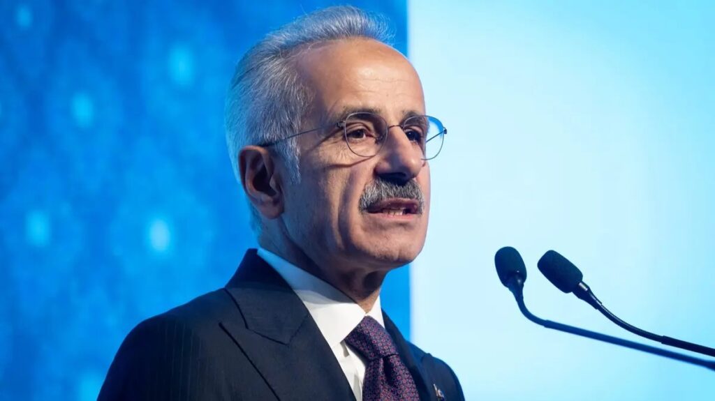 BAKAN URALOĞLU AÇIKLADI : SAMSUN’dan ERZURUM’a RAYLI SİSTEM MÜJDESİ