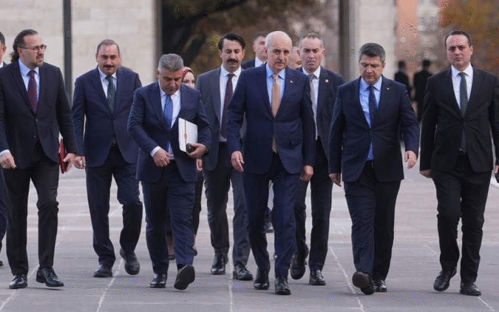 AKP’den İMRALI KARARI: ZİYARETE OLUMLU BAKIYORUZ