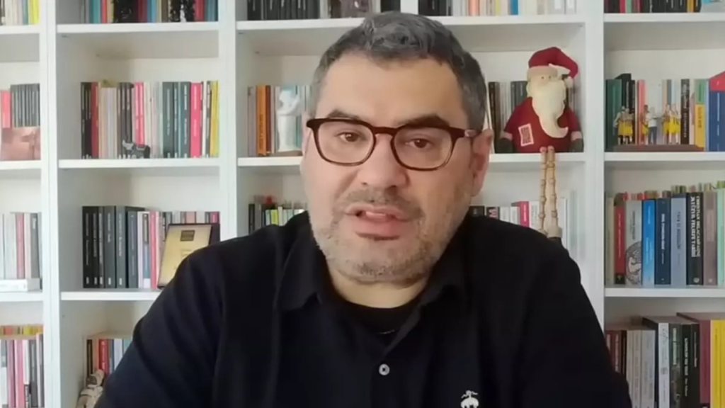 GAZETECİ ENVER AYSEVER TUTUKLANDI: YOUTUBE PAYLAŞIMI SEBEP GÖSTERİLDİ