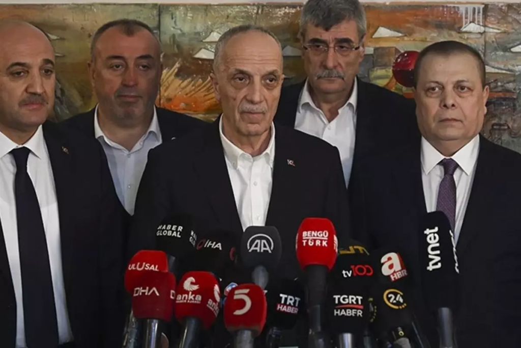 ASGARİ ÜCRETTE İLK ÇATLAK: İŞÇİLER TOPLANTIYA KATILMADI, TÜRK-İŞ MASAYI TERK ETTİ