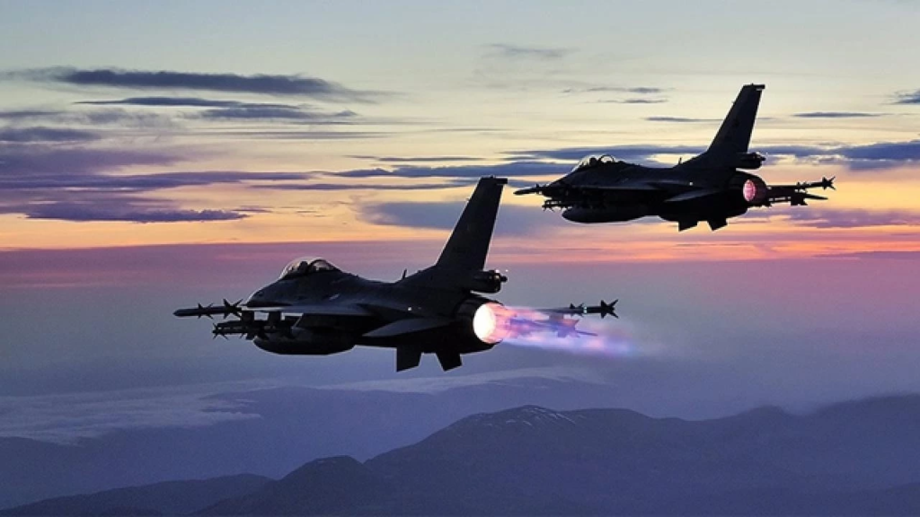 KARADENİZ’de KRİTİK MÜDAHALE: TSK, TÜRK HAVA SAHASINA YAKLAŞAN İHA’yı DÜŞÜRDÜ