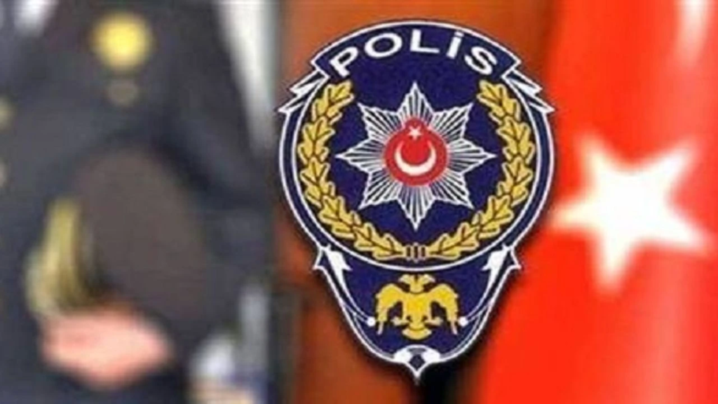 EMNİYET TEŞKİLATINDA BÜYÜK REVİZYON: 235 MÜDÜR BİR GECEDE EMEKLİ EDİLDİ