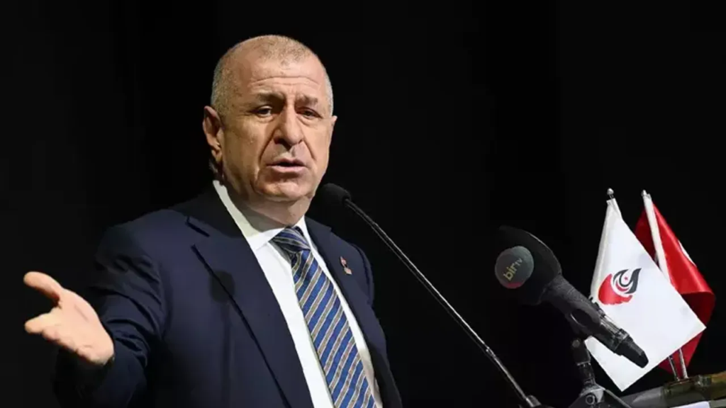 ÜMİT ÖZDAĞ’a BERAAT! ”CUMHURBAŞKANINA HAKARET” DAVASI DÜŞTÜ