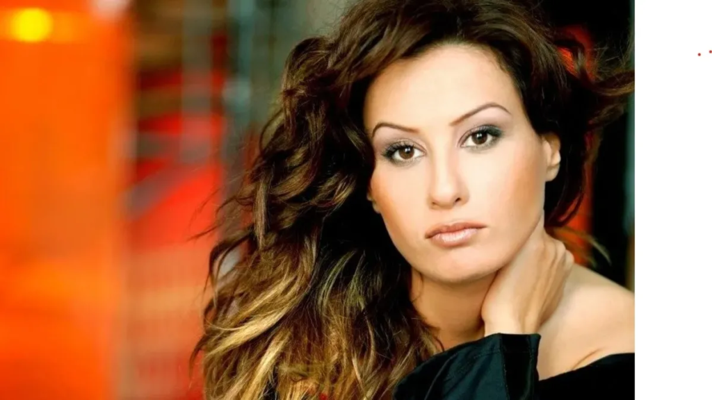 90’ların UNUTULMAZ SESİ ”NALAN”  YILLAR SONRA YENİDEN SAHNEDE