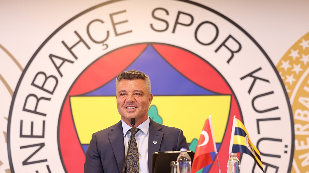 SARAN’ın BAŞKANLIĞI SARSILDI: FENERBAHÇE BAŞKANLIĞI İÇİN 2 KRİTİK İSİM