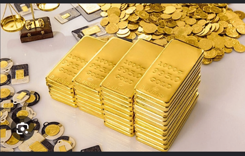 SAVCILIKTA BÜYÜK ŞOK: 25 KİLO ALTIN ÇALINDI, ZANLI KATİP AİLESİYLE İNGİLTERE’YE KAÇTI