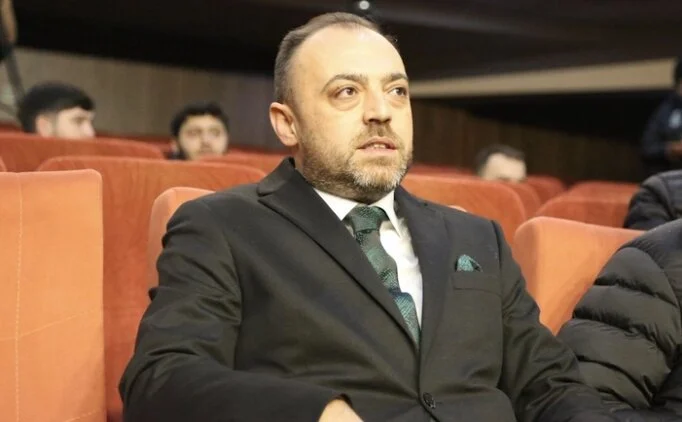 SAKARYASPOR’da BELİRSİZLİK BİTTİ: KULÜBÜN YENİ BAŞKANI ENES ZENGİN