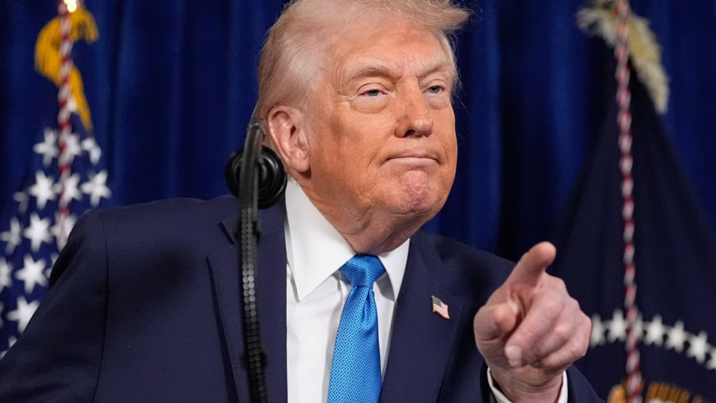 TRUMP KÜBA’yı HEDEF ALDI! DÜNYA BU TEHDİDİ KONUŞUYOR