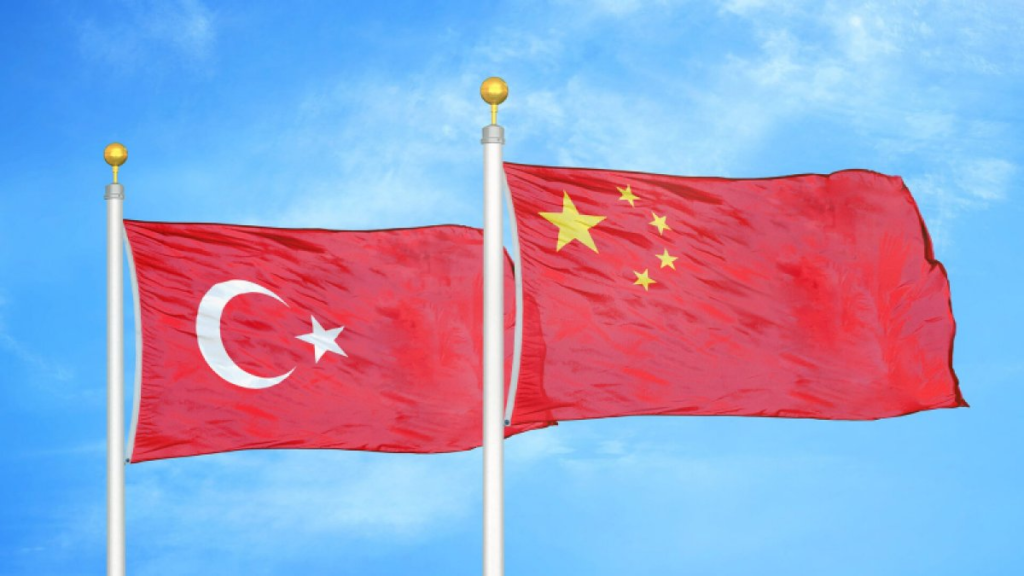 ÇİNLİ TURİSTLERE VİZESİZ TÜRKİYE YOLU AÇILDI! RESMİ GAZETE’de YAYIMLANDI