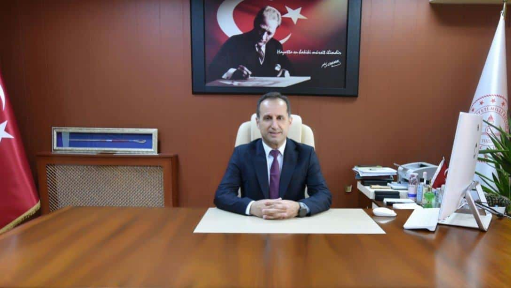 TUZLA İLÇE MİLLİ EĞİTİM MÜDÜRÜ FETÖ OPERASYONUNDA GÖZALTINDA