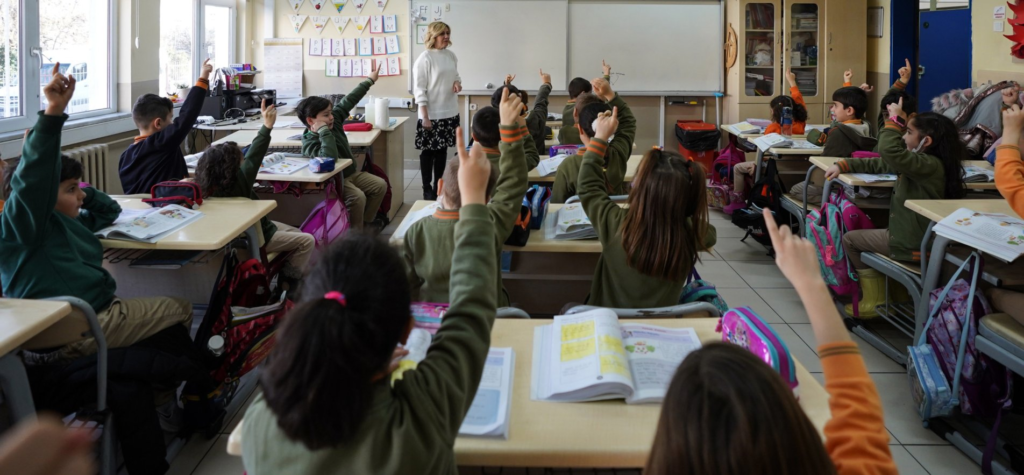 Okullarda Yarıyıl Tatili Bugün Başlıyor: