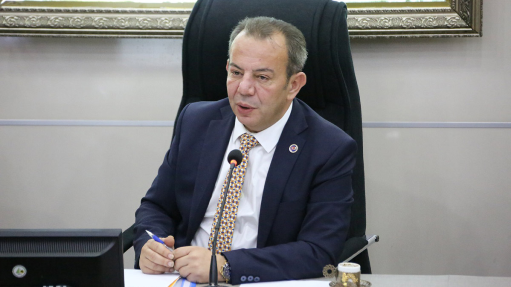 Tanju Özcan ve CHP’liler Cumhurbaşkanına Hakaretten Beraat Etti