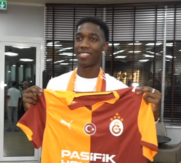 Yaser Asprilla Galatasaray Formasıyla