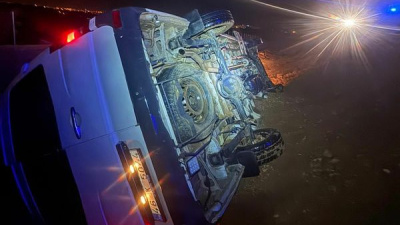 İşçi Minibüsü Uçuruma Düştü: 13 Yaralı