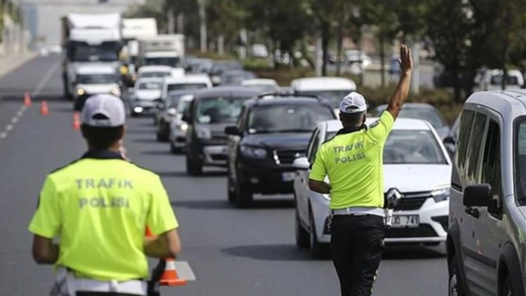 Ehliyet ve Araçlara Yüksek Ceza Dönemi Başlıyor