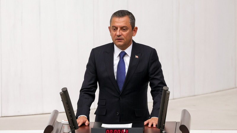 Özgür Özel: “Engeller Bizi Yıldıramaz