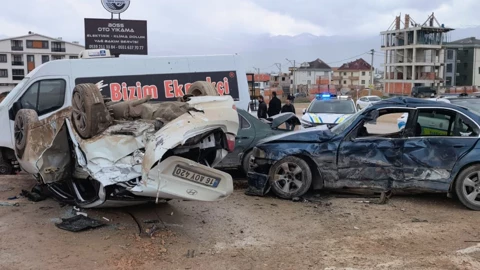 14 Yaşındaki Ehliyetsiz Sürücü Dehşet Saçtı