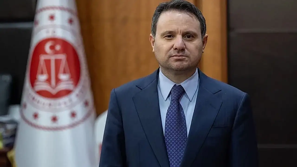 AK Parti’de Akın Gürlek Tedirginliği