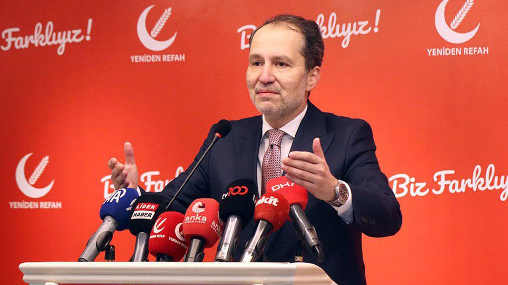 Seçim Öncesi Erbakan İttifak Kapısını Araladı