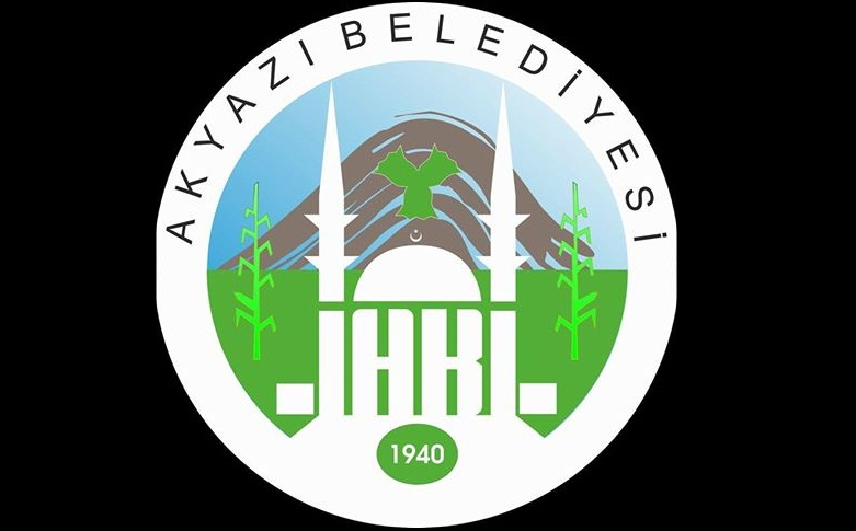 Vatandaşa Ayaklarla Yoğrulan Tatlı Yediriyorlar