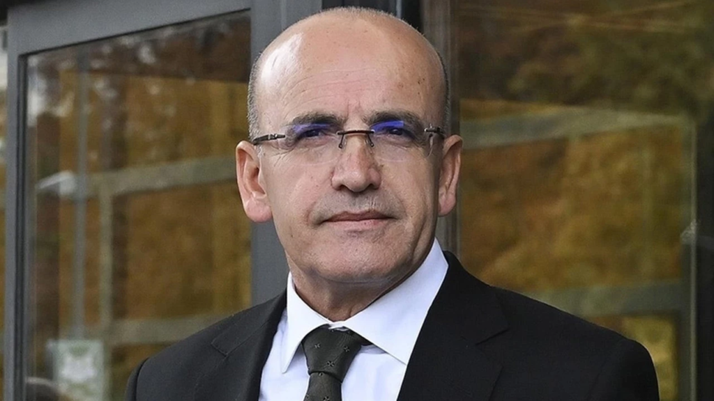 Hazine’den Lisanssız Dövizcilere Operasyon