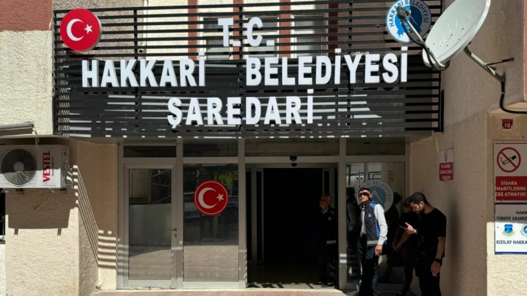 Hakkari Belediyesi’nde Kayyum Değişimi