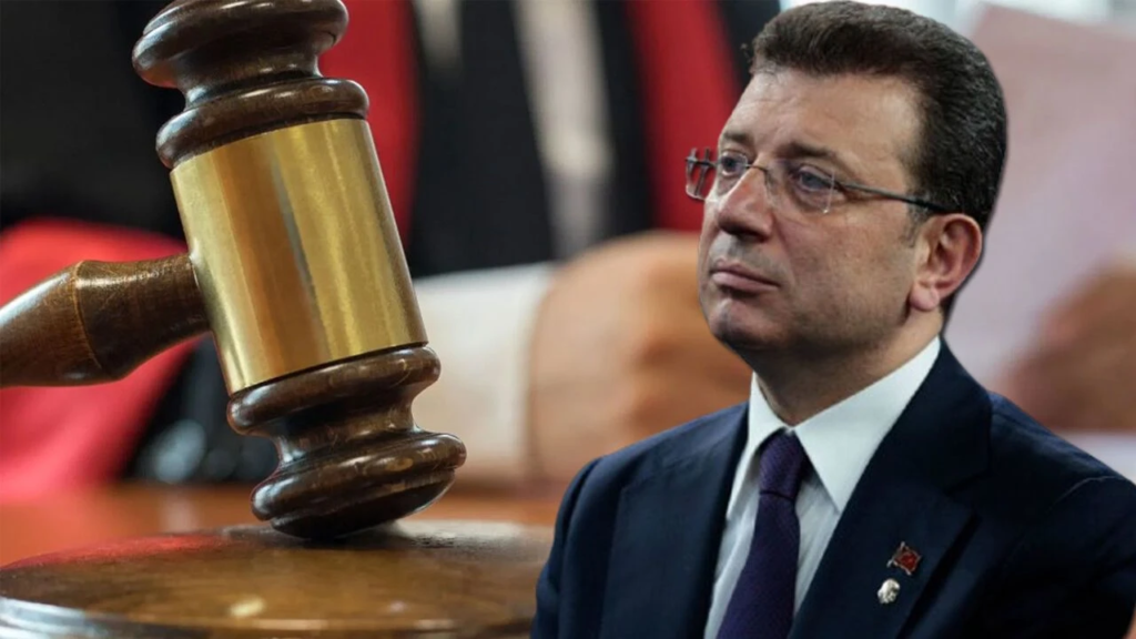 İBB Davasında Mahkeme Heyeti Salonu Terk Etti