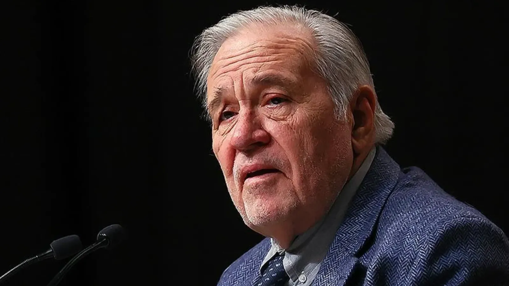 Duayen Tarihçi İlber Ortaylı Vefat Etti