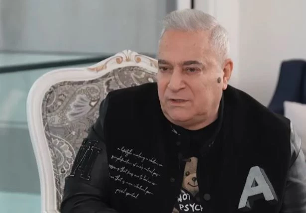 Mehmet Ali Erbil: Peygamber Soyundan Geliyorum