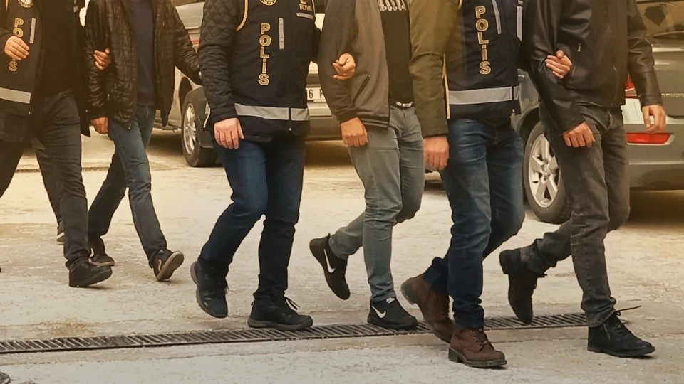 Karagümrük Çetesi’ne Operasyon: 28 Şüpheli Gözaltında
