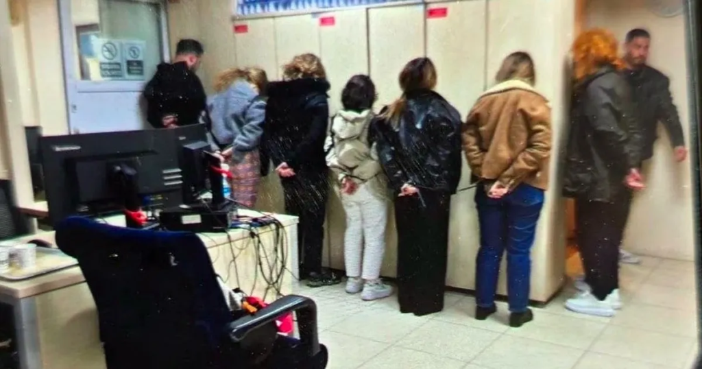 Polislere Hakaret Eden 8 Şüpheli Hakkında Soruşturma Başlatıldı