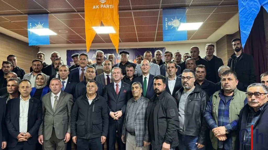 Hakkari Yüksekova’da Toplu İstifa: Yüzlerce Kişi AK Parti’ye Katıldı