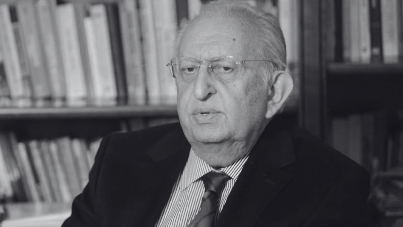 Türk Siyasetinin Önemli İsmi Hüsamettin Cindoruk Hayatını Kaybetti