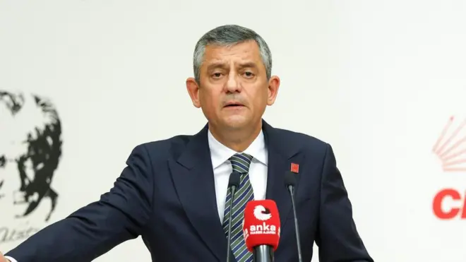Özgür Özel’den İki Aşamalı Seçim Hamlesi